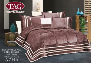 لحاف شتوي ناعم ممتاز مصنوع من مواد تركية طقم سرير كبير من 3 قطع مقاس 260*240  مع 2 كيس خدادية  من براند تاج
