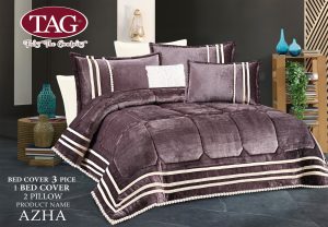 لحاف شتوي ناعم ممتاز مصنوع من مواد تركية طقم سرير كبير من 3 قطع مقاس 260*240  مع 2 كيس خدادية  من براند تاج